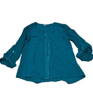 Blue/Teal/Green/Turquoise Charlotte Russe Button Up Long Sleeve Blouse